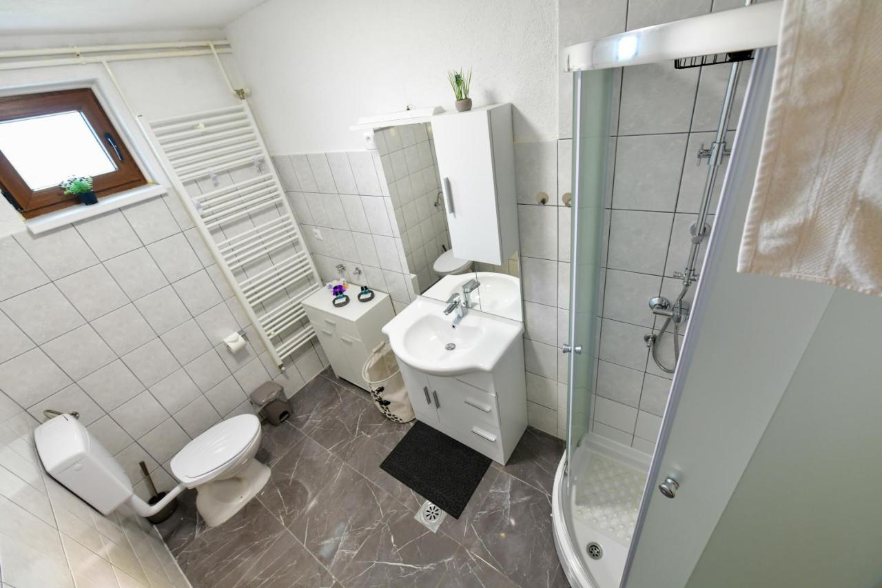 Apartman Plum Plitvice 德雷兹尼克格雷德 外观 照片